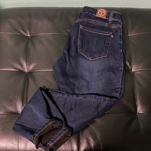 Tahari women’s jeans, size 2/26, 76% cotton, skinny